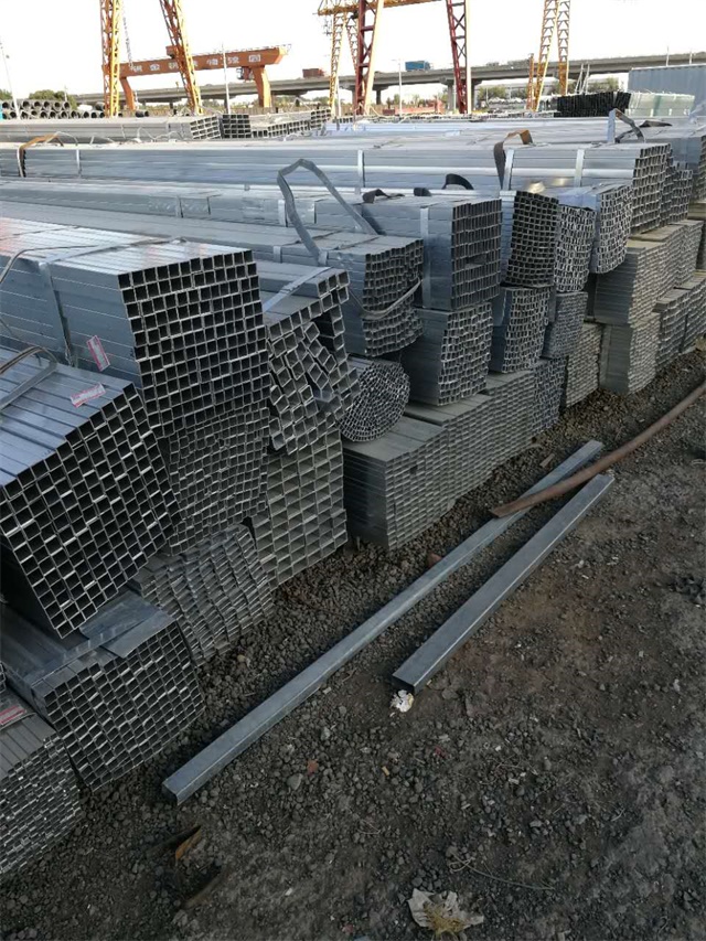 Q235B热浸康县康县康县镀锌无缝方矩管 钢结构专用管材